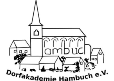 Das Logo der Dorfakademie Skizze mit Kirche umgeben von Häusern. Unterhalb der Schriftzug Dorfakademie Hambuch e.V.